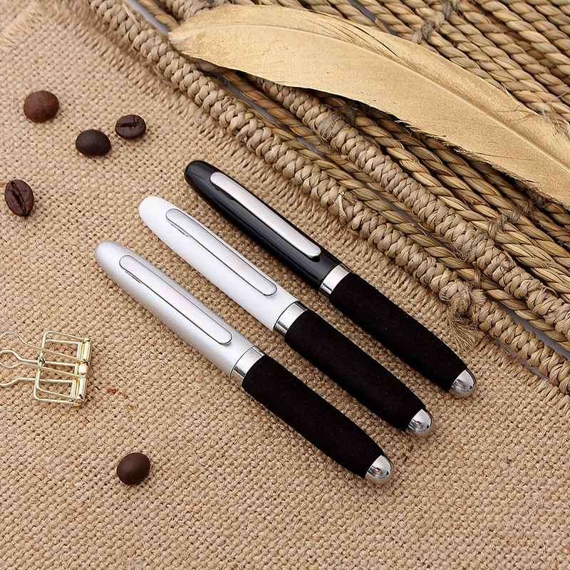 Metal ballpoint pen sponge + metal material signature pen business advertising gift student school writing stationery, White
Metal ballpoint pen sponge + metal material signature pen business advertising gift student school writing stationery, White