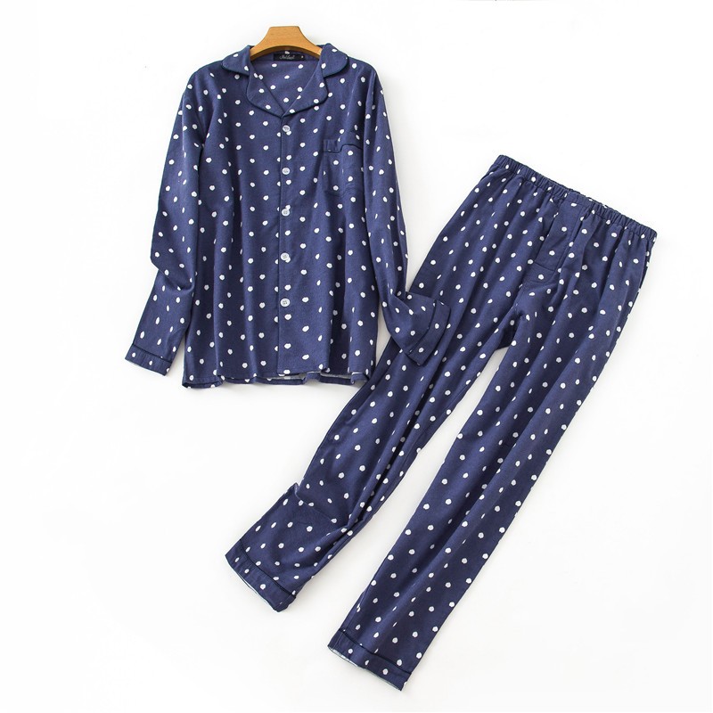 2020 Spring Pijamas Men Polka Dot Pajama sets Male 100% Polished pure cotton Sleepwear suit Turn-down collar shirt & Pants
2020 Spring Pijamas Men Polka Dot Pajama sets Male 100% Polished pure cotton Sleepwear suit Turn-down collar shirt & Pants