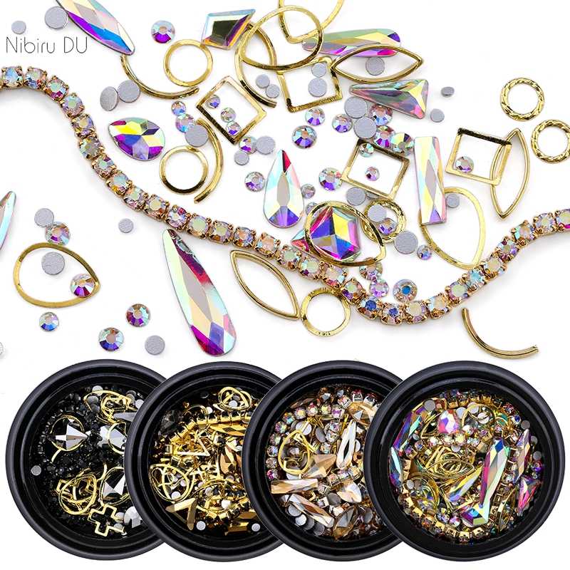 1 box of mixed DIY crystal stones and 1 crystal chain nail design charm glass rhinestone 3D nail art decorations new accessories
1 box of mixed DIY crystal stones and 1 crystal chain nail design charm glass rhinestone 3D nail art decorations new accessories