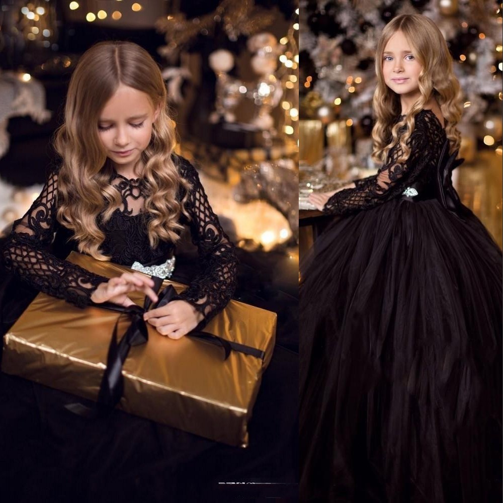 Cute New Cheap Flower Girls Dresses For Weddings Illusion Neck Tulle Black Belt Crystal Beaded Bow Birthday Girl Communion Pageant Gowns, Brown
Cute New Cheap Flower Girls Dresses For Weddings Illusion Neck Tulle Black Belt Crystal Beaded Bow Birthday Girl Communion Pageant Gowns, Brown