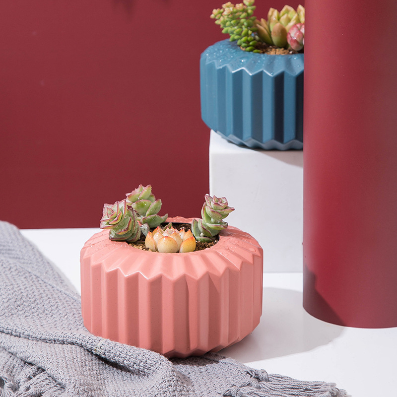 Plastic Mini Potted Plant Pot Vase European Style Home Decoration Anti-Ceramic Vase Decoration Succulent Hydroponic Plant Simple
Plastic Mini Potted Plant Pot Vase European Style Home Decoration Anti-Ceramic Vase Decoration Succulent Hydroponic Plant Simple