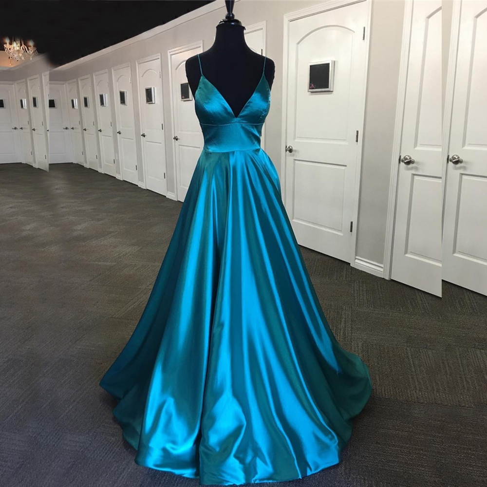 Simple Fushia Elegant Evening Dress Long Spaghetti Straps Gown Formal Party Dress Plain Lace Up Back Prom Dress