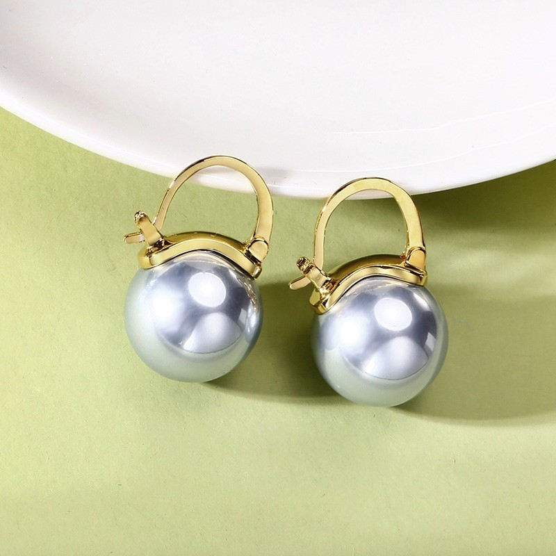 Women Round Faux Pearl Stud Earrings Blue Earings in Golden Stainless steel Female Jewelry