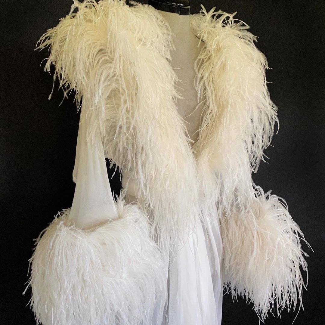 Luxury White Feather Fur Women Winter Kimono Pregnant Party Sleepwear Maternity Bathrobe Chiffon Nightgown Photography Gown Robe Shawel