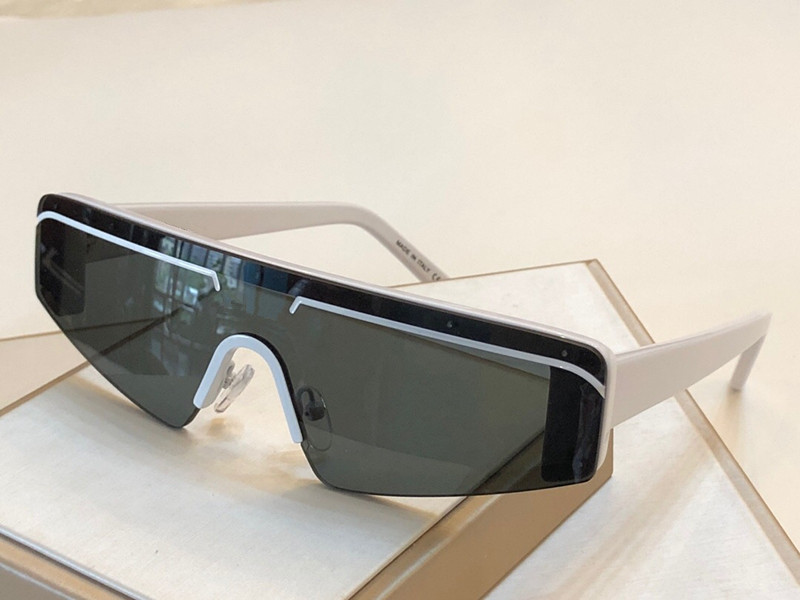0003 New hot selling glasses frameless charming cat eye sunglasses for womens trend avant-garde style uv400 lens top quality eyewear
0003 New hot selling glasses frameless charming cat eye sunglasses for womens trend avant-garde style uv400 lens top quality eyewear