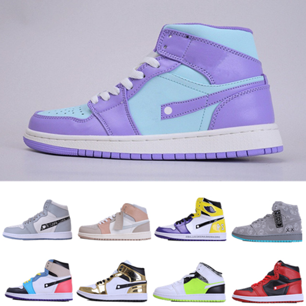 Newest Hot High OG 1 Mid Jumpman 1s Basketball Shoes Mens shoes Sneakers UNC Royal blue Women trainers Metallic Gold Sports Running Shoes
Newest Hot High OG 1 Mid Jumpman 1s Basketball Shoes Mens shoes Sneakers UNC Royal blue Women trainers Metallic Gold Sports Running Shoes