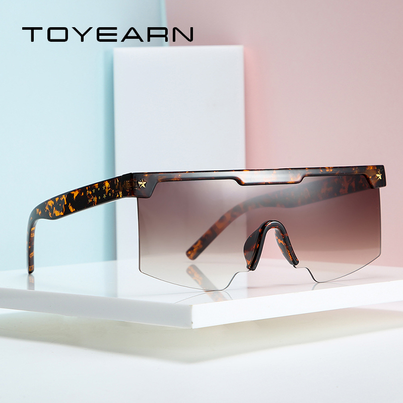 New Fashion Designer Square Oversized Sunglasses Women Men Vintage Flat Top Gradient Rivet Star Sun Glasses UV400
New Fashion Designer Square Oversized Sunglasses Women Men Vintage Flat Top Gradient Rivet Star Sun Glasses UV400