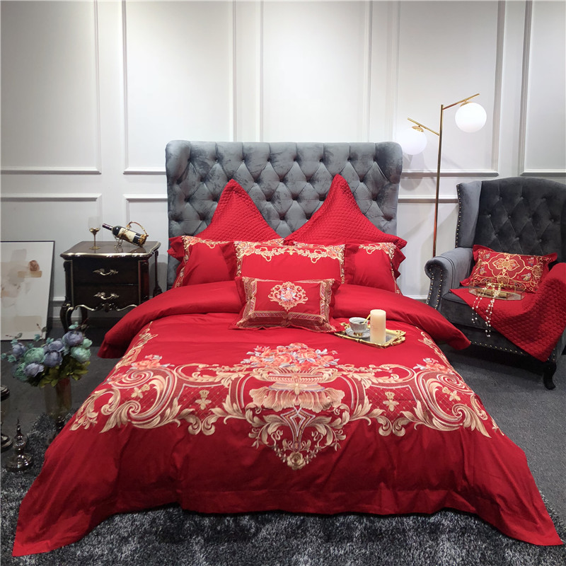 New Luxury Wedding Style Gold Royal Embroidery 100S Egyptian Cotton Red Court Bedding Set Duvet Cover Bed sheet/Linen Pillowcase
New Luxury Wedding Style Gold Royal Embroidery 100S Egyptian Cotton Red Court Bedding Set Duvet Cover Bed sheet/Linen Pillowcase