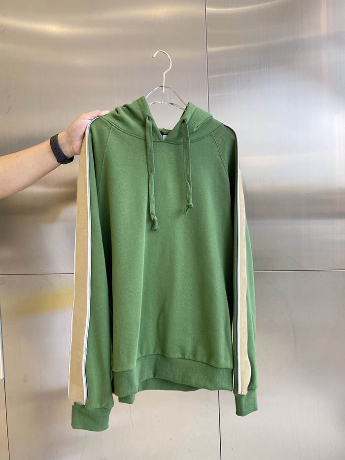 2020 Italy Reflective stripes letters print Zip hoodie Side long sleeve High End Pullover Hooded Sweatshirt Men Women High Street Sweater Ou, Gray
2020 Italy Reflective stripes letters print Zip hoodie Side long sleeve High End Pullover Hooded Sweatshirt Men Women High Street Sweater Ou, Gray