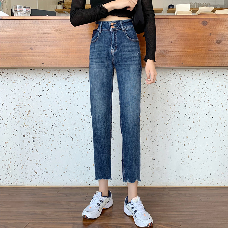2020 Newhigh quality ladies denim trousers distressed old girl Cropped pants Mid Leg Casual Jeans Slim Retro, Blue
2020 Newhigh quality ladies denim trousers distressed old girl Cropped pants Mid Leg Casual Jeans Slim Retro, Blue