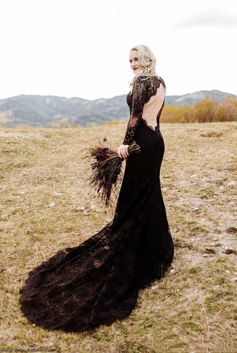 Vintage Black Lace Mermaid Wedding Dresses Illusion Sleeve Backless Gothic Retro Bridal Gown Long Boho Beach Vestidos de novia