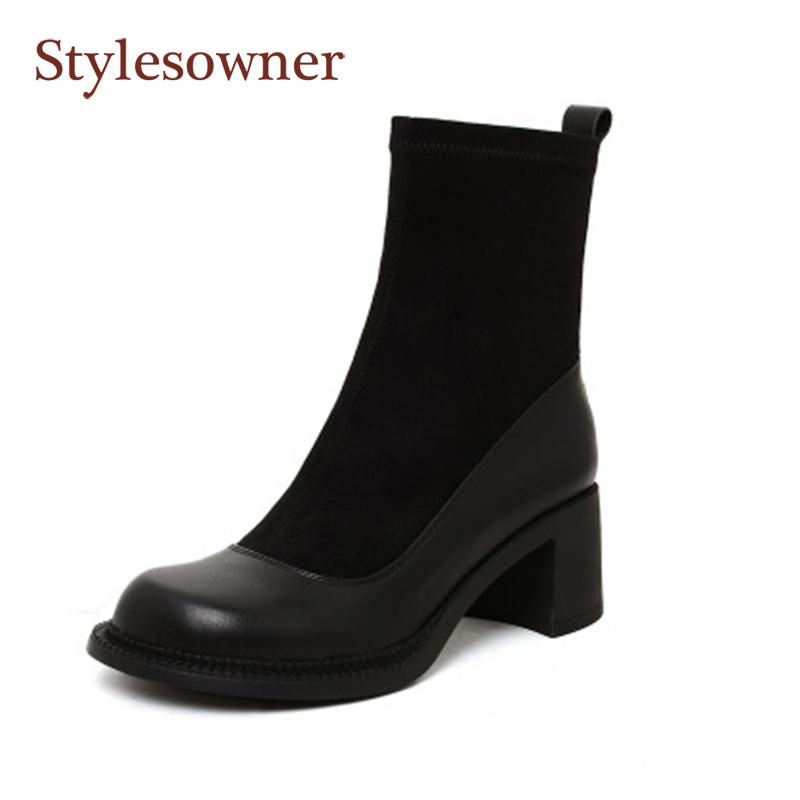 Flock Thick Heel Short Boots Women 2020 New Fashion Mid-Heel Retro Round Toe Square Heel Zipper Genuine Leather Boots, Black
Flock Thick Heel Short Boots Women 2020 New Fashion Mid-Heel Retro Round Toe Square Heel Zipper Genuine Leather Boots, Black