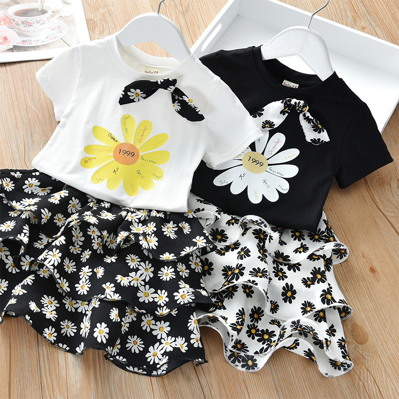 Girls Clothing Sets New Summer Short sleeve T-shirt+Floral print Skirt 2Pcs for Kids Clothing Sets Baby Clothes Outfits, As pictuer
Girls Clothing Sets New Summer Short sleeve T-shirt+Floral print Skirt 2Pcs for Kids Clothing Sets Baby Clothes Outfits, As pictuer