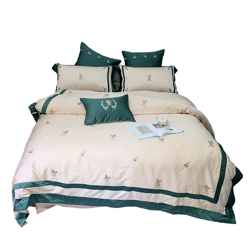 Luxury Egyptian Solid Color bed linen sheets long staple cotton Bedding Set duvet covers brief modern embroidered bedclothes
Luxury Egyptian Solid Color bed linen sheets long staple cotton Bedding Set duvet covers brief modern embroidered bedclothes