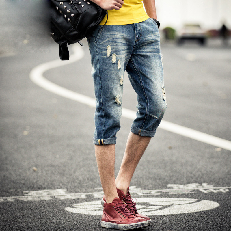 Fashion 2020 Summer Men's denim teenagers ripped jeans feet pants Vintage Hip Hop Cowboy Slim Fit flanging Denim Capri Pants, Blue
Fashion 2020 Summer Men's denim teenagers ripped jeans feet pants Vintage Hip Hop Cowboy Slim Fit flanging Denim Capri Pants, Blue