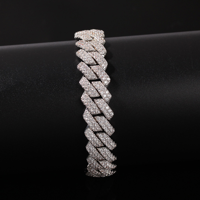 Hip Hop + Cubic ZIrconia Bling Iced Out Gold Silver Open Lock Seamless Cuban Miami Link Chain Bracelet for Men Rapper Jewlery
Hip Hop + Cubic ZIrconia Bling Iced Out Gold Silver Open Lock Seamless Cuban Miami Link Chain Bracelet for Men Rapper Jewlery