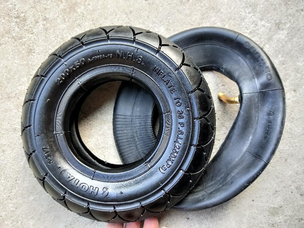 FREE SHIPPING a lots of SETs/electric scooter tire inner tubes 200X50 Tire Inner Tube for 8-inch folding Scooter E-Scooter
FREE SHIPPING a lots of SETs/electric scooter tire inner tubes 200X50 Tire Inner Tube for 8-inch folding Scooter E-Scooter