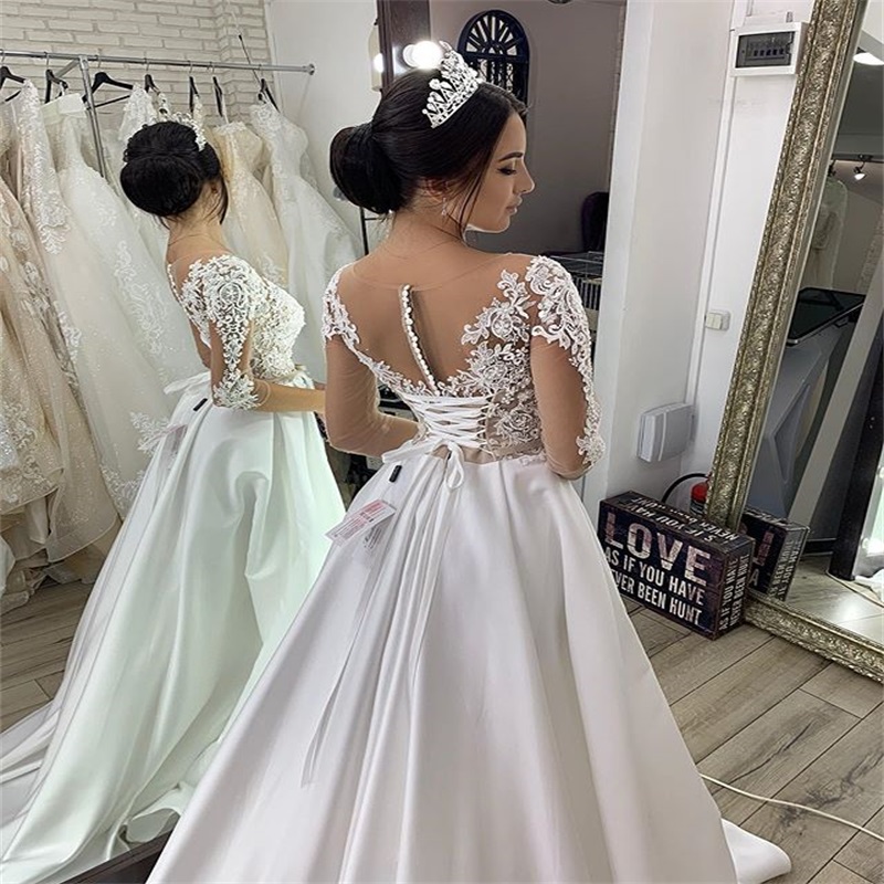 2025 Newest A-line Wedding Dresses Long Sleeves Appliqued Lace Ruched Satin Bridal Gown Beach Church Wedding Dress Plus Size
