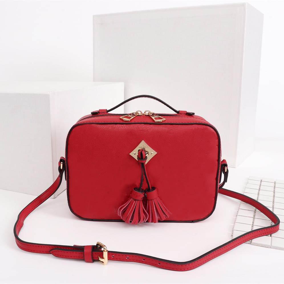Hot classic highest quality designer bags Saintonge handbags shoulder bags tote twist handbag messenger Shopping bag pockets mini bag, Box
Hot classic highest quality designer bags Saintonge handbags shoulder bags tote twist handbag messenger Shopping bag pockets mini bag, Box