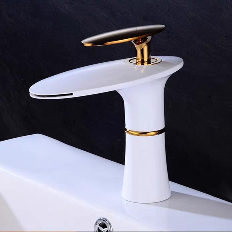 WZLY Basin Faucets Chrome/White/Black Brass Bathroom Single Handle Basin Faucet Deck Mounted Cold Hot Water Mixer Taps Torneira
WZLY Basin Faucets Chrome/White/Black Brass Bathroom Single Handle Basin Faucet Deck Mounted Cold Hot Water Mixer Taps Torneira