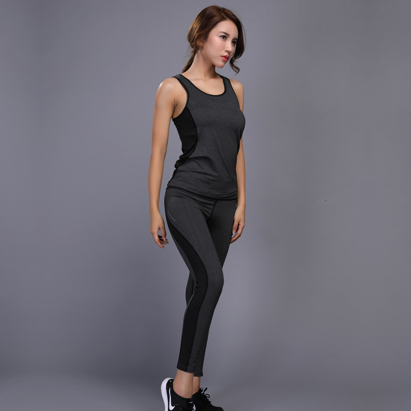 Hot Quick Dry Women Sportswear Gym Leggings Sport Vest Costume Fitness Tights Sport Suit Top Yoga Set Women's Tracksuit, Gray vest
Hot Quick Dry Women Sportswear Gym Leggings Sport Vest Costume Fitness Tights Sport Suit Top Yoga Set Women's Tracksuit, Gray vest