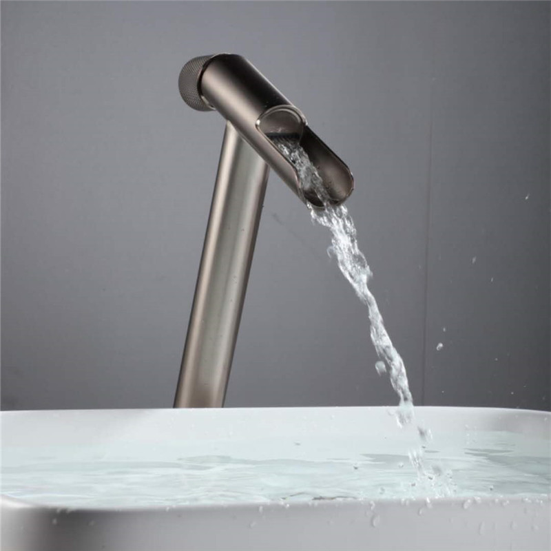 Basin Faucet Hot & Cold Solid Brass Bathroom Sink Mixer Tap Deck Mounted Unique Design Waterfall Type Faucet New Arrivals
Basin Faucet Hot & Cold Solid Brass Bathroom Sink Mixer Tap Deck Mounted Unique Design Waterfall Type Faucet New Arrivals