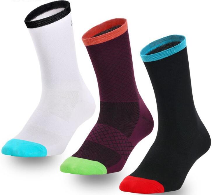 3 Colors Men Cycling Socks Road Bike Socks Women Sport Outdoor Racing Bike Thin section Compression, Black
3 Colors Men Cycling Socks Road Bike Socks Women Sport Outdoor Racing Bike Thin section Compression, Black