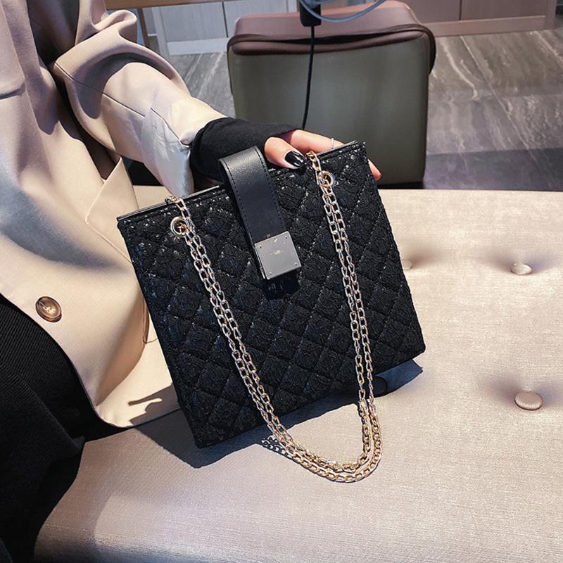 Bag for women Shoulder bag messenger handbag 2020 new wild style fashion texture chain large capacity shoulder, Black
Bag for women Shoulder bag messenger handbag 2020 new wild style fashion texture chain large capacity shoulder, Black