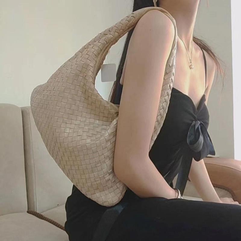 Ladies Genuine Leather Capacity Large Women Design Brand New Women Shoulder Hand Fashion 2020 Bags Bags Woven Luxury Handbags Fnkjg, Red;black
Ladies Genuine Leather Capacity Large Women Design Brand New Women Shoulder Hand Fashion 2020 Bags Bags Woven Luxury Handbags Fnkjg, Red;black