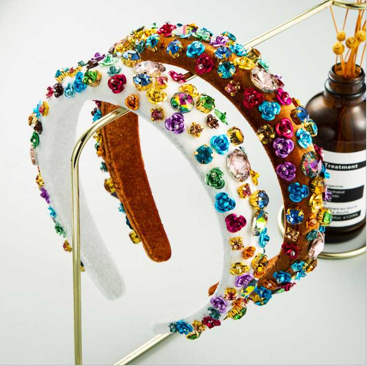 hairbands New fashion metal flower accessories sponge headbands ins baroque style color rhinestone headband hair accessories
hairbands New fashion metal flower accessories sponge headbands ins baroque style color rhinestone headband hair accessories