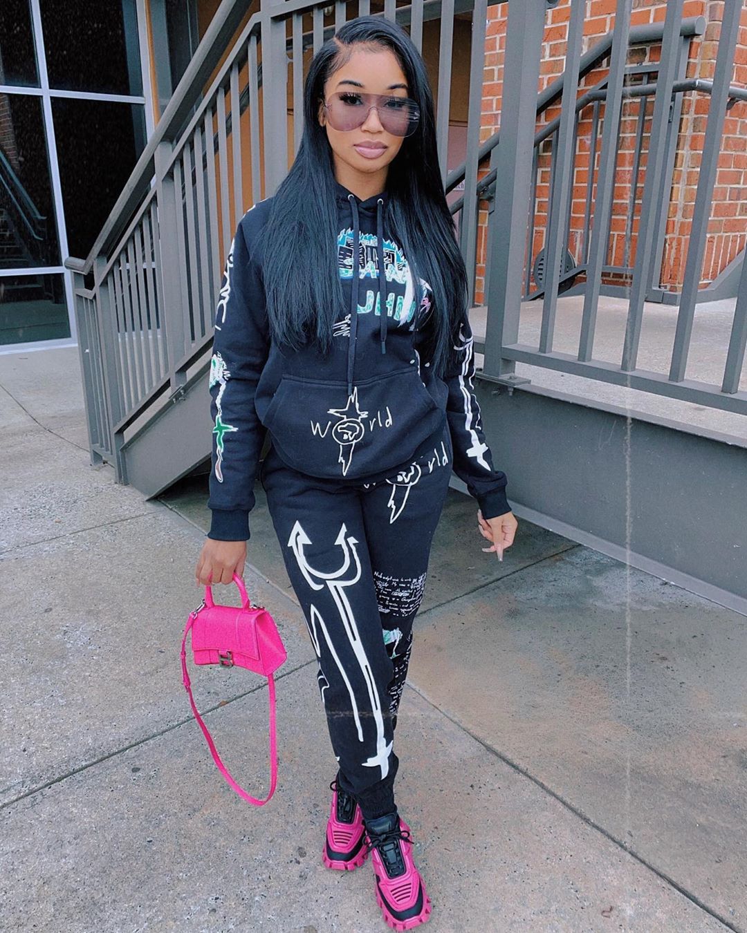 New Graffiti Streetwear Two 2 Piece Set Women Tracksuit Female White Black Hoodies Pants Women Matching Sets Outfits Sweatsuit, Gray
New Graffiti Streetwear Two 2 Piece Set Women Tracksuit Female White Black Hoodies Pants Women Matching Sets Outfits Sweatsuit, Gray