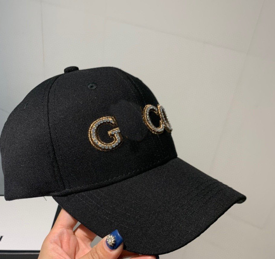 Fashion Baseball Cap for Unisex Casual Sports Letter Cap New Products Diamond Sunshade Hat Personality Simple Hat, Black no box
Fashion Baseball Cap for Unisex Casual Sports Letter Cap New Products Diamond Sunshade Hat Personality Simple Hat, Black no box