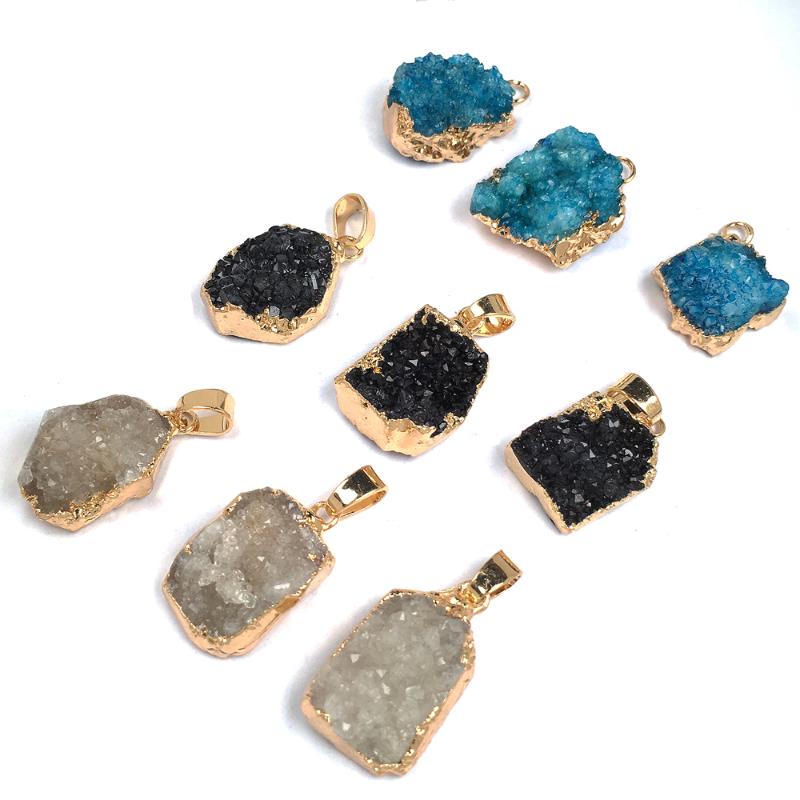 New Square Natural Stone Beads Multicolor Crystal Agates Pendant Necklace Bulk Stone Beads Size 15x20-20x25mm
New Square Natural Stone Beads Multicolor Crystal Agates Pendant Necklace Bulk Stone Beads Size 15x20-20x25mm