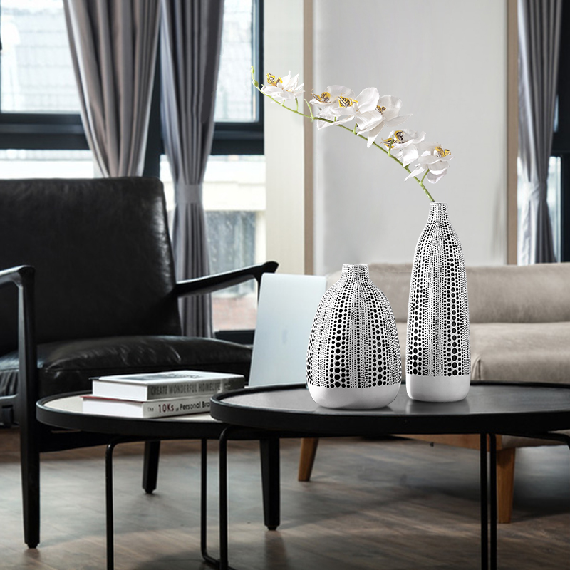 Street Art Yayoi Kusama Black And White Wave Point Resin Flowerpot Creative Dried Flower Decoration Vase