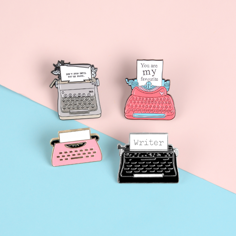 Retro style Typewriter Lapel Enamel Pins "You're my favorite" Brooches Badges Classic Love Pins Jewelry Gifts for Couple Friends
Retro style Typewriter Lapel Enamel Pins "You're my favorite" Brooches Badges Classic Love Pins Jewelry Gifts for Couple Friends