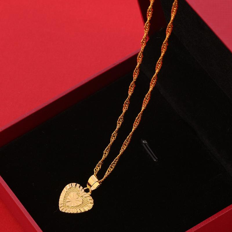 Fashion romantic heart pendant necklace women statement jewelry choker accessories gold color wave chain necklaces gifts
Fashion romantic heart pendant necklace women statement jewelry choker accessories gold color wave chain necklaces gifts