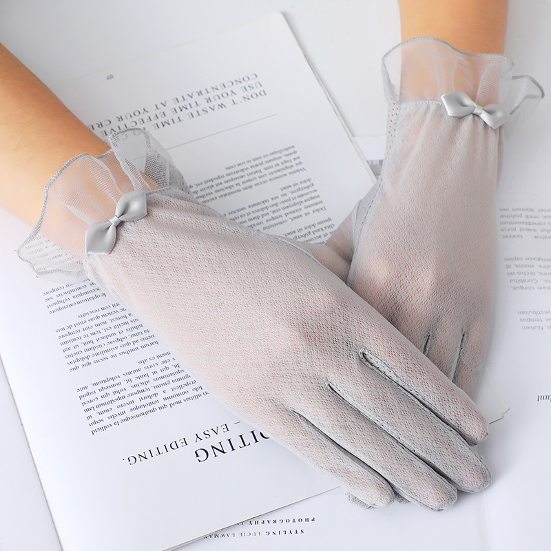Driving Sunscreen Women Lace Gloves Thin Breathable Mesh Touch Screen Anti-UV Non-slip Female Gloves Medium Exquisite
Driving Sunscreen Women Lace Gloves Thin Breathable Mesh Touch Screen Anti-UV Non-slip Female Gloves Medium Exquisite