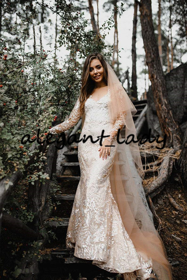 Forest Nude Champagne Mermaid Wedding Dresses 2021 V-neck Lace Applique Bohemian rustic country wedding gowns bestidos de novias