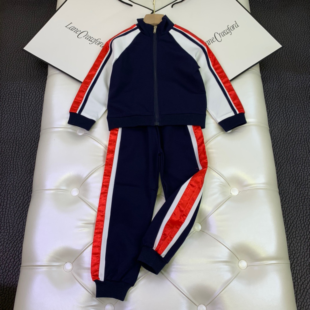 2020 New Baby Boys Girls Sportsuit autumn Toddler Kids Tracksuit Zipper Jacket With Trousers Set Children Outfits Sport Colthes, As show
2020 New Baby Boys Girls Sportsuit autumn Toddler Kids Tracksuit Zipper Jacket With Trousers Set Children Outfits Sport Colthes, As show