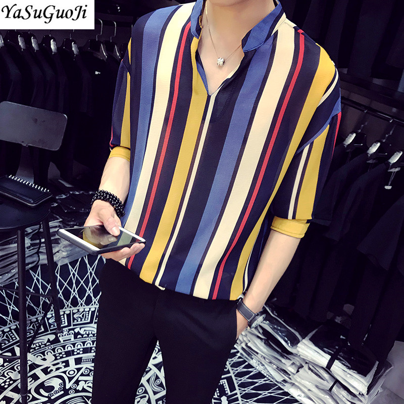 New 2020 summer fashion contrast color vertical stripe v-neck half-sleeve shirt men chemise homme men's loose clothing DCS5, White cs82
New 2020 summer fashion contrast color vertical stripe v-neck half-sleeve shirt men chemise homme men's loose clothing DCS5, White cs82