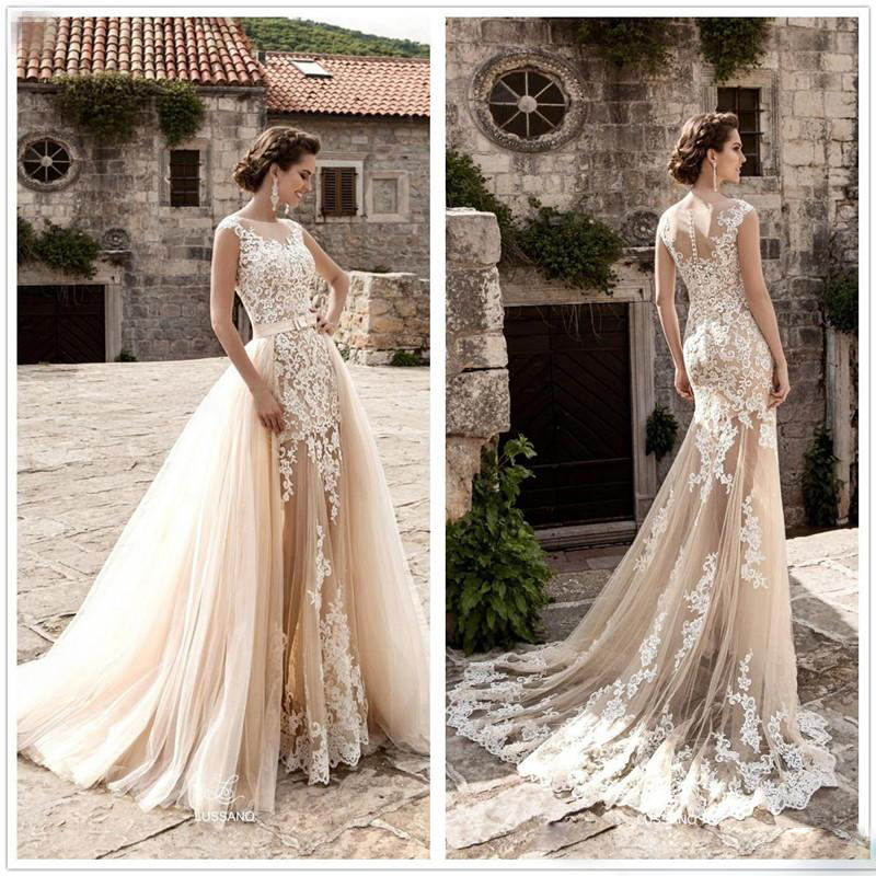 Champagne Boho A-line Wedding Dresses With Detachable Train Sleeveless Appliqued Lace Bridal Gown Chapel Custom Made Vestidos De Novia