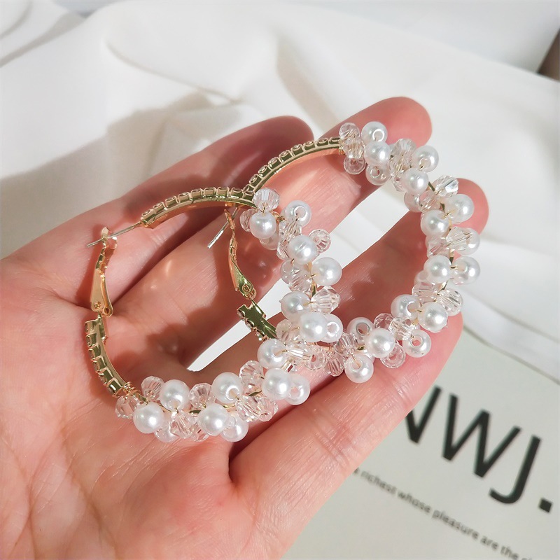 2020 New Fashion Large Circle Pearl Crystal Earrings Temperament Luxury Female Personality Earrings