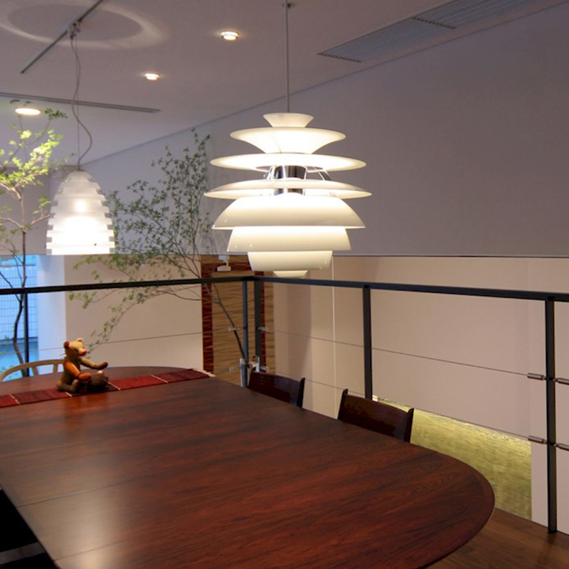 Nordic Luxury Ph Chandelier Light Modern Danish Designer Led Pendant Lamp Creative Dining Room Bedroom Living Room Suspendu E27
Nordic Luxury Ph Chandelier Light Modern Danish Designer Led Pendant Lamp Creative Dining Room Bedroom Living Room Suspendu E27