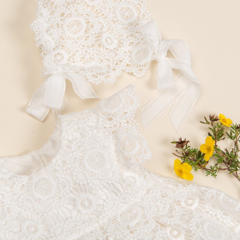 Elegant White Ivory Christening Gown Lace Baby Girls Baptism Dresses Toddler Infant Christening Dress With bonnet