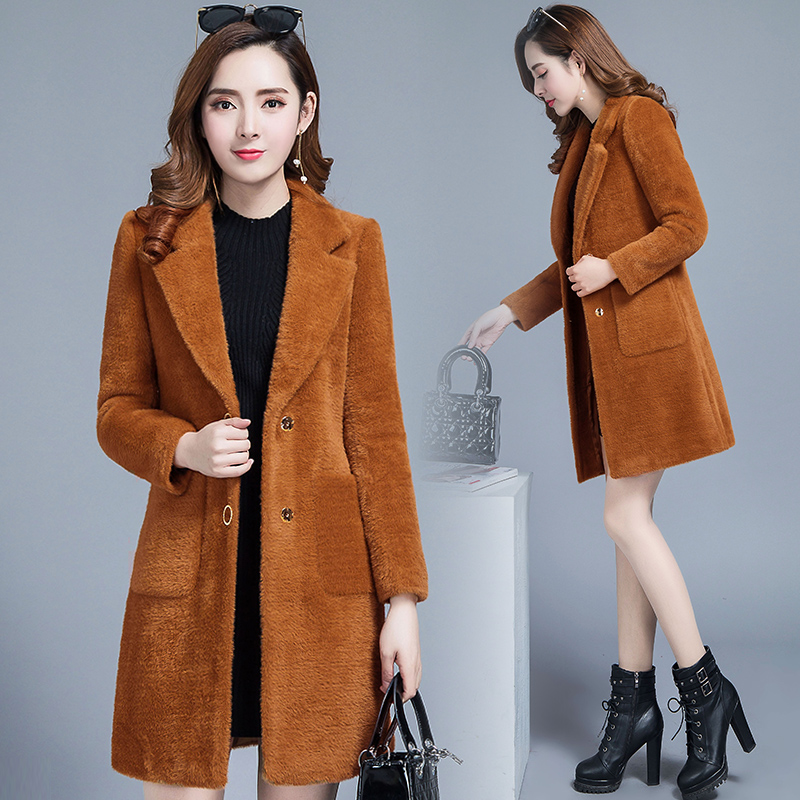 Luxury clothes Women fur jacket Womens coat with fur Artificial long coat NEW Imitated mink wool Shaggy coats fashion B4063, White
Luxury clothes Women fur jacket Womens coat with fur Artificial long coat NEW Imitated mink wool Shaggy coats fashion B4063, White
