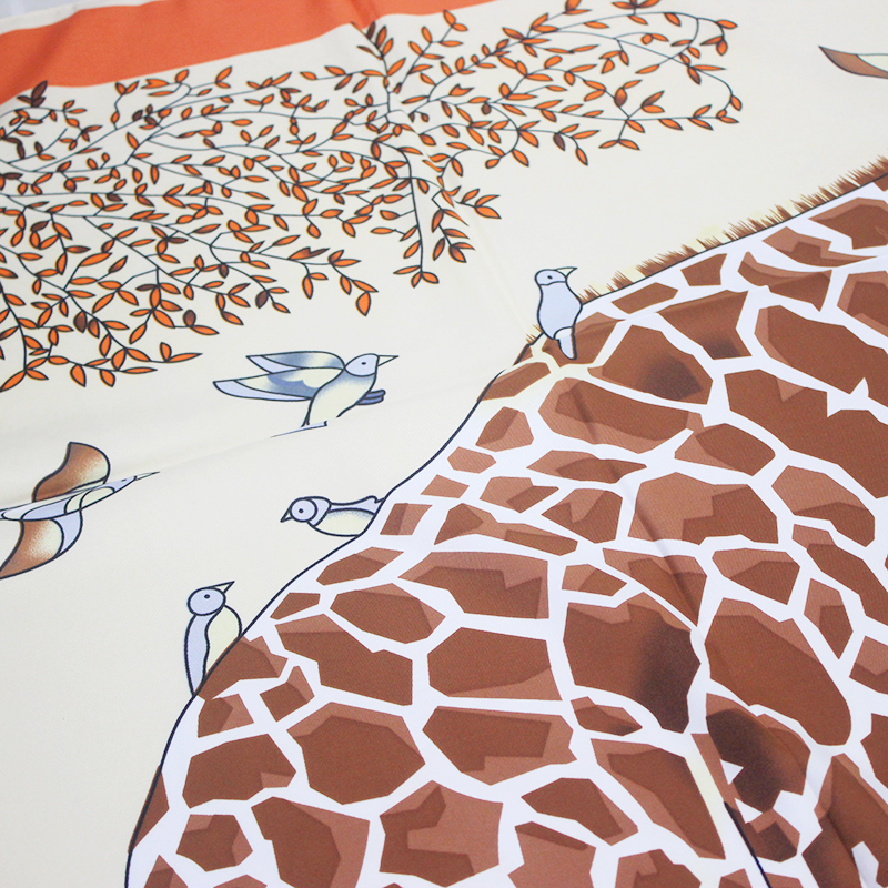 Hair Wrap Head Scarf 130 Sauqre Silk Scarf Top Animal Printed Bandana Vintage Neck Foulard Femme Headwrap Versatile Accessory