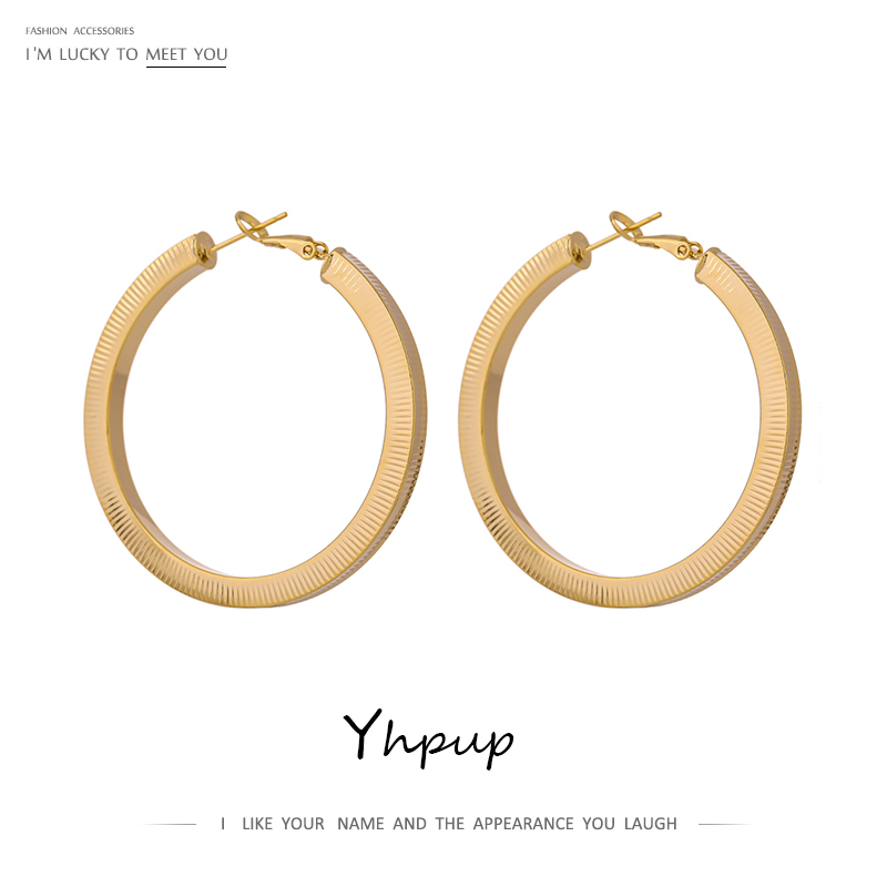 Yhpup Trendy 40mm Big Round Circle Hoop Earrings for Women Fashion Gold Color Metal Texture Copper Earrings Anniversary Gift 
Yhpup Trendy 40mm Big Round Circle Hoop Earrings for Women Fashion Gold Color Metal Texture Copper Earrings Anniversary Gift