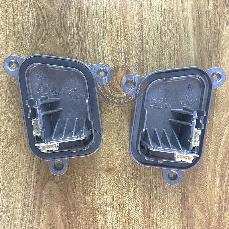 7470427 LED Adaptive Headlight DRL for BM-W 3'F34 GT LCI 2020-2020 L&R 63117470427 63117470428 7470428 63117470425 7470425
7470427 LED Adaptive Headlight DRL for BM-W 3'F34 GT LCI 2020-2020 L&R 63117470427 63117470428 7470428 63117470425 7470425