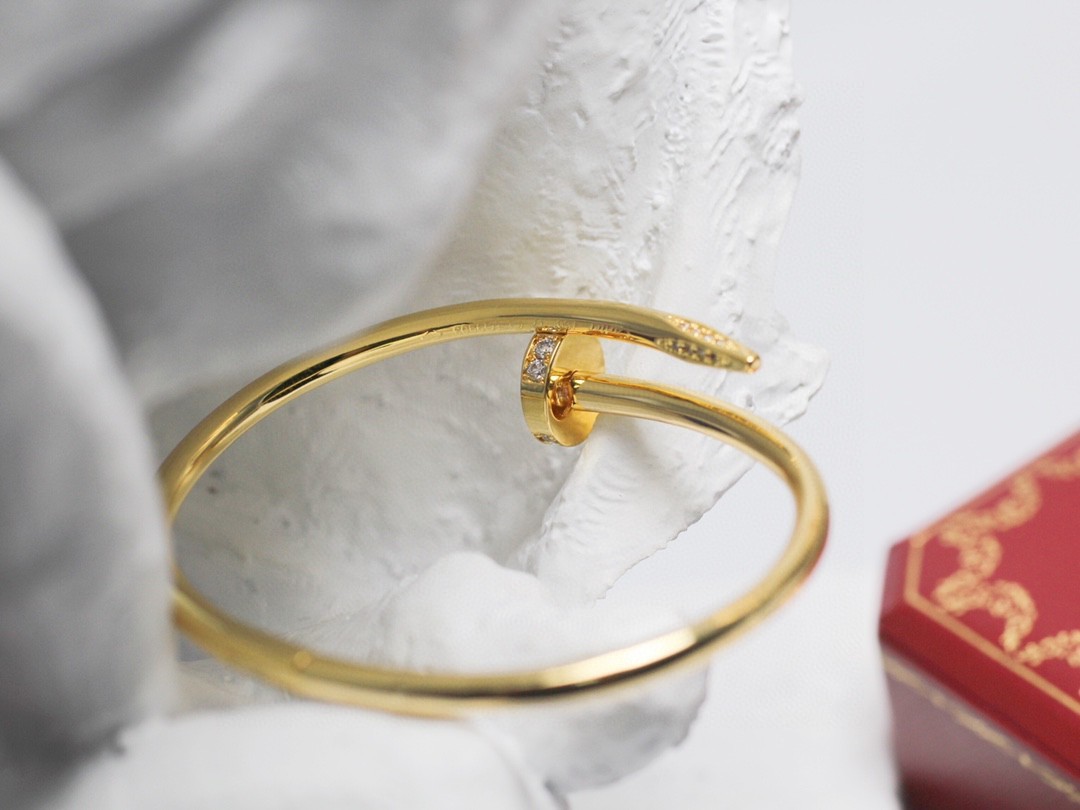 C fashion classic bracelet diamond-encrusted lu xu ry bracelet classic fashion temperament ladies star style
