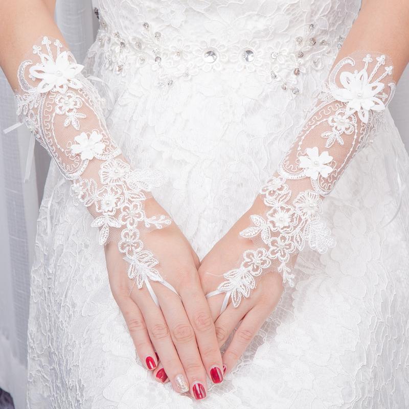 Lace Gloves Wrist Length Beauty girl white gloves hook finger hollow
